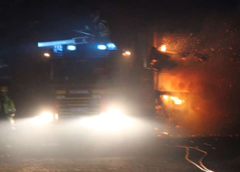 Lastbilsbrand Forsbacka Xnytt