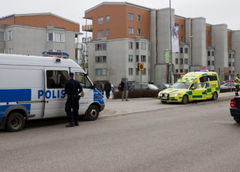 Sandviken: Person påkörd av bil
