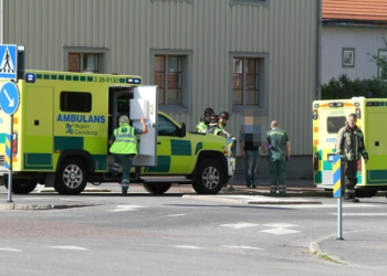 Gävle: Moped och bil krockade