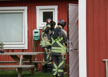 Gävle: Glödbrand vid radhus