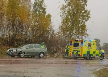 Kilafors: Trafikolycka på väg 83