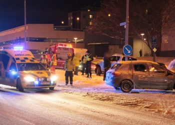 Gävle: Två bilar i kollision
