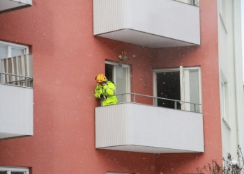 Gävle: Brand i lägenhet