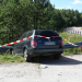 Norrala: Singelolycka på väg 583 – Föraren sprang från platsen