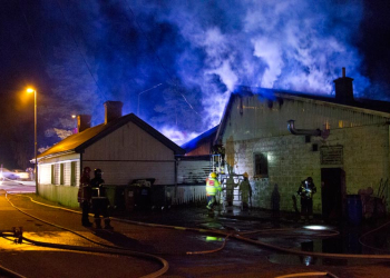 Järbo: Brand i pizzeria