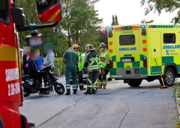 Sandviken: Personbil och moped krockade
