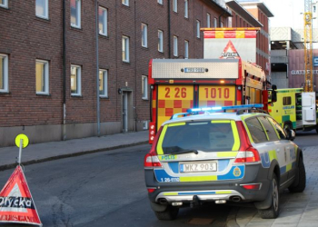 Gävle: Kvinna påbackad av bil
