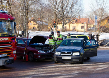 Sandviken: Sju personer i trafikolycka
