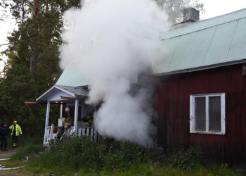 Kungsgården: Brand i obebodd villa