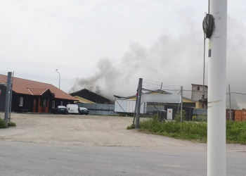 Gävle: Brand i byggnad på Näringen