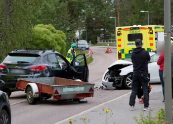 Sandviken: Frontalkollision på väg 272