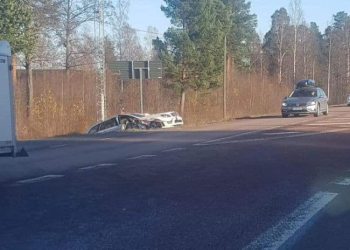 Kilafors: Trafikolycka på väg 83