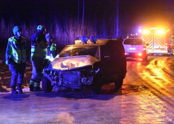Bollnäs: Trafikolycka på väg 623