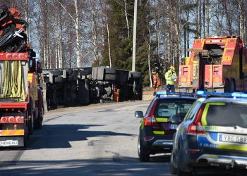 Bjuråker: Lastbilsolycka vid Norrbo