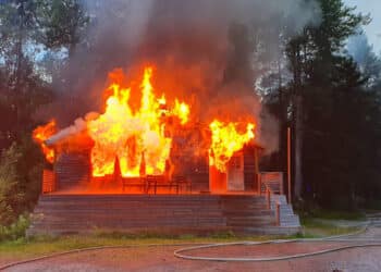 Söderhamn: Brand i föreningsbyggnad
