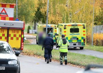 Gävle: Äldre man skadad i mopedolycka