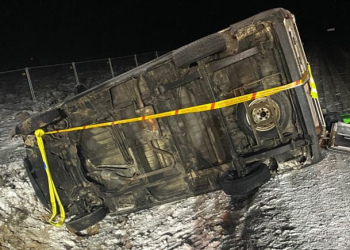 Los: Olycka med minibuss på väg 296