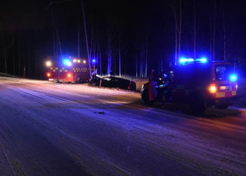 Söderhamn: Körde in i stolpe – Smet från platsen