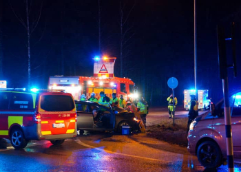 Sandviken: Två bilar krockade vid Trebo