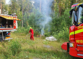 Söderhamn: Brand i sopor