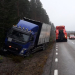 Ljusne: Lastbil körde av väg 583