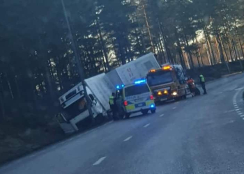 Söderhamn: Frontalkollision på Södra Tvärleden