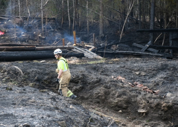 Harmånger: Skogsbrand vid Edsäter