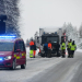 Ockelbo: Lastbil och personbil i olycka på väg 303