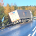 Alfta: Lastbil körde in i räcke