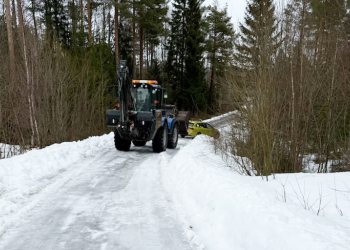 Söderhamn: Personbil hamnade i diket