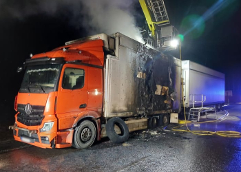 Gävle: Lastbilsbrand på E16