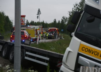 Jättendal: Flera fordon i olycka på E4