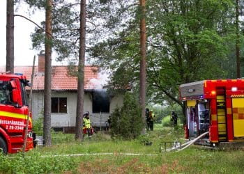 Österfärnebo: Villabrand i Bastfallet