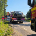 Lingbo: Personbil krockade med träd