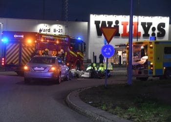 Söderhamn: Personbil krockade med motorcykel