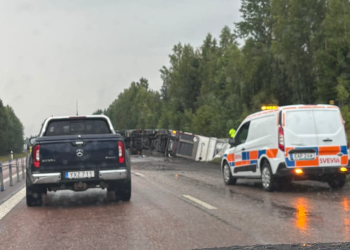 Bergby: Lastbilsolycka på E4